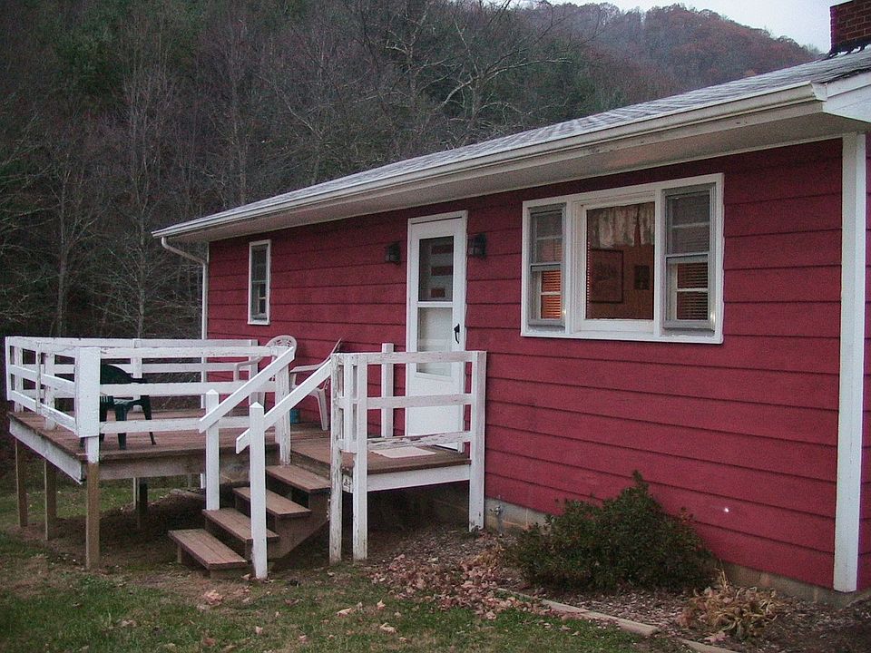 1st image of 205 Reservation Ln