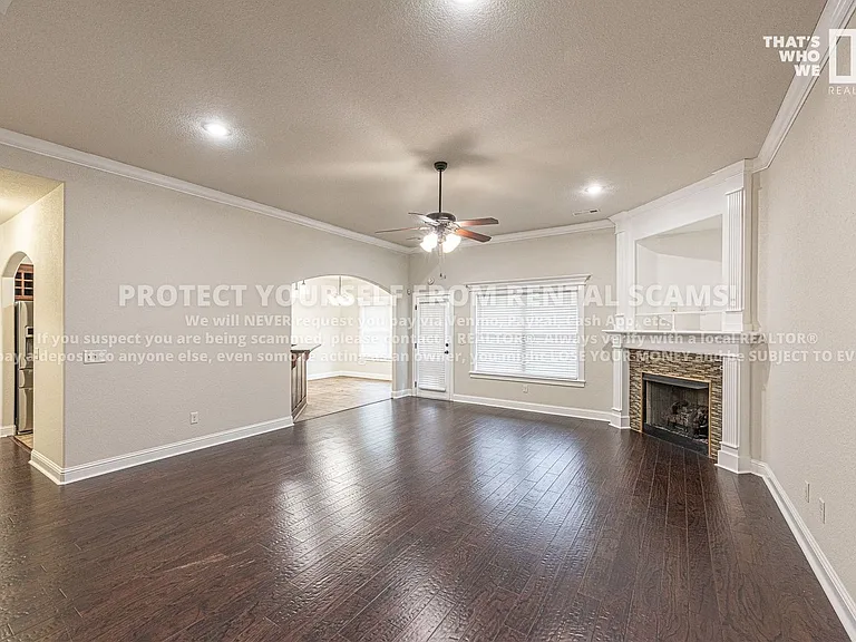 3834 E Zion Rd — Photo 6