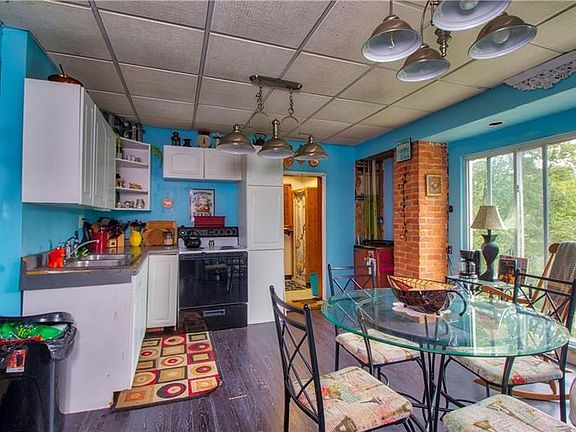 Additional view of kitchen from living room.