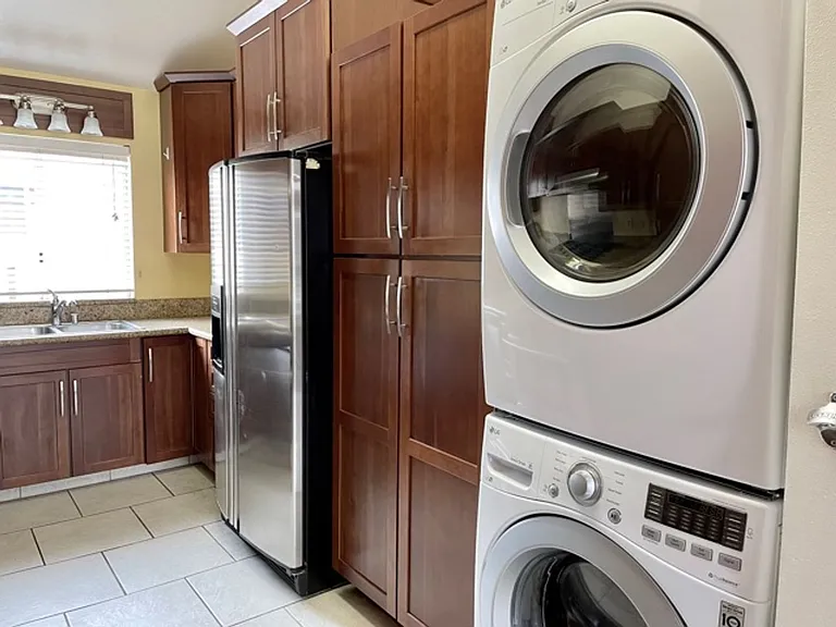 1185 E Foothill Blvd #20 — Photo 6