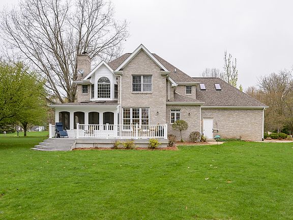 3rd image of 5293 Green Pine Ln