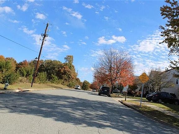 4th image of 1503 Old Musket Ln