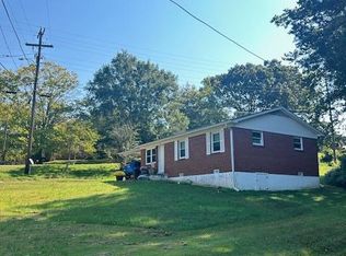 305 Greenacres Dr, Paris, TN 38242