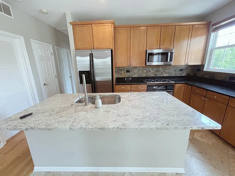 1388 Scarboro Rd #1103 — Photo 7