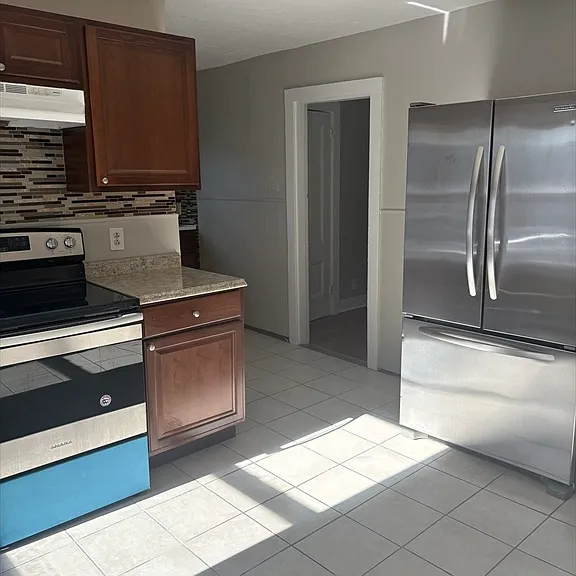 41 Tremont St #2 — Photo 3