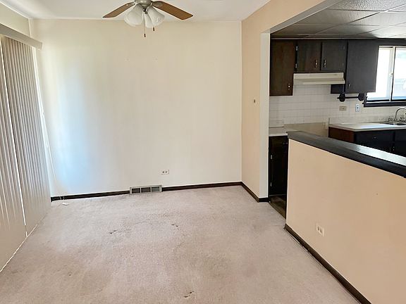 3rd image of 17047 Cornell Ave