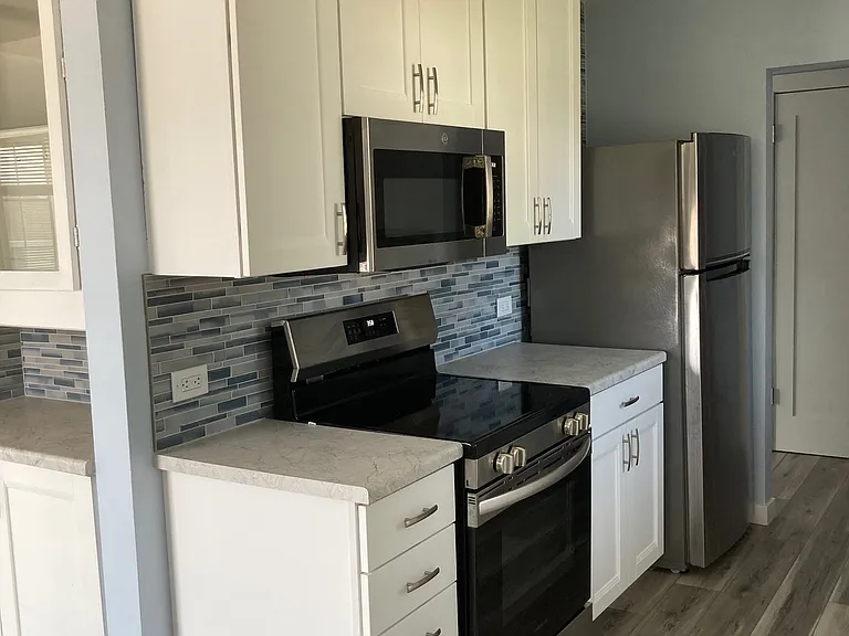 1001 N Meade St #A — Photo 3