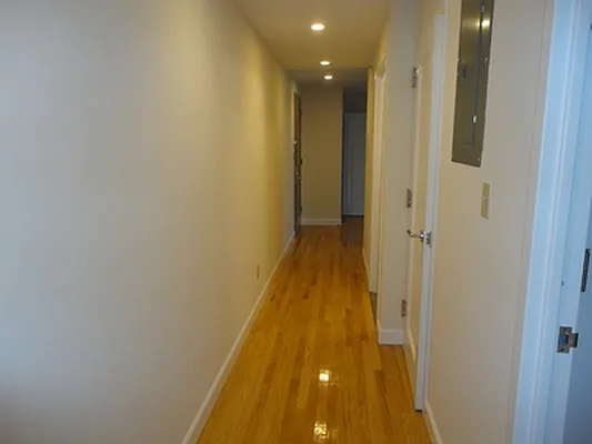 Rented by Urban Realty NYC | media 27