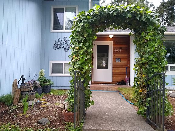 2nd image of 4651 SE Basswood Ln