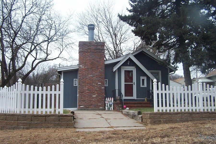 1st image of 5226 S 51st St