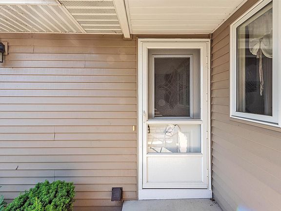 4th image of 7013 Mindew Dr SW