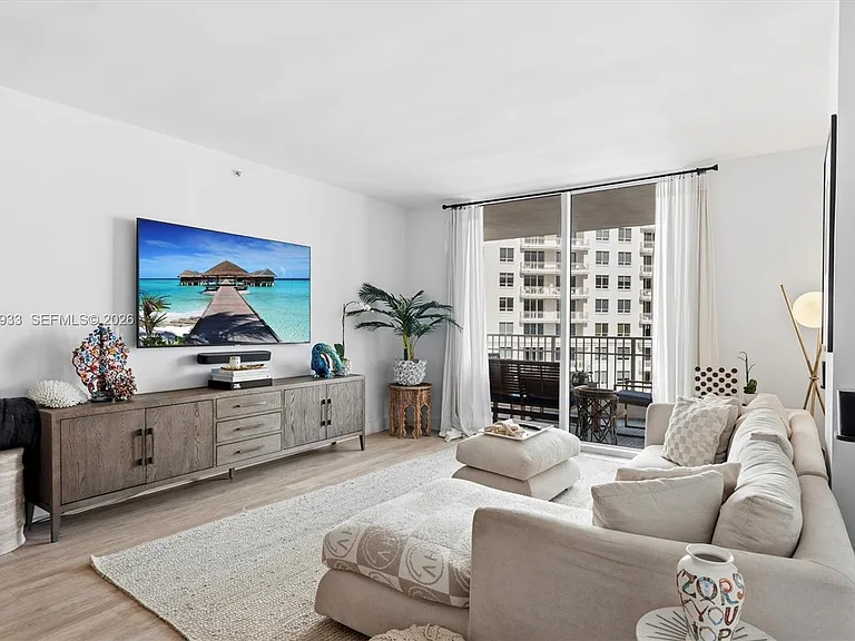 701 Brickell Key Blvd #1106 — Photo 15