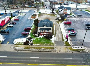 457 S Main St, Lapeer, MI 48446