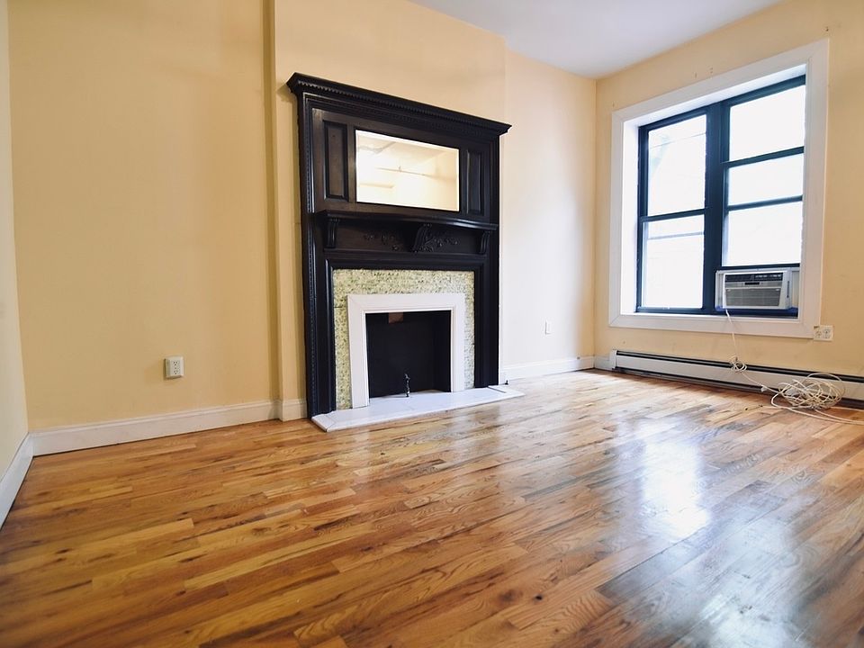 1st image of 559 W 161st St APT 3R