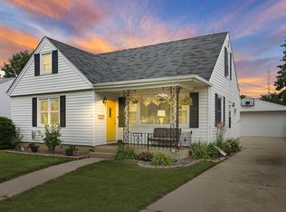 7531 33rd Ave, Kenosha, WI 53142