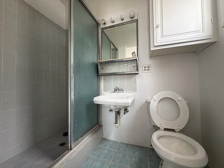 122 E Linda Vista Ave — Photo 12