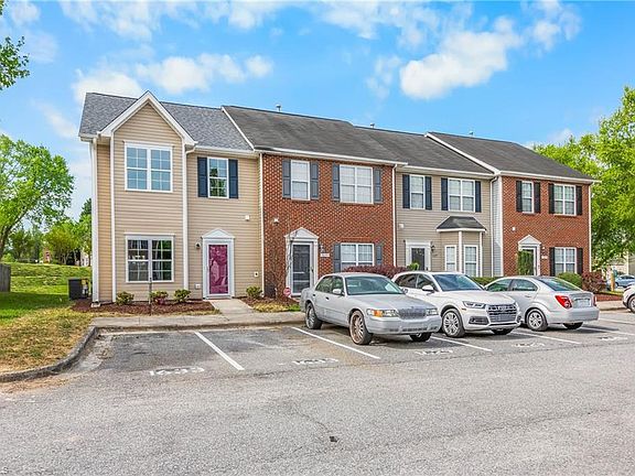 2nd image of 1633 Olivers Crossing Cir
