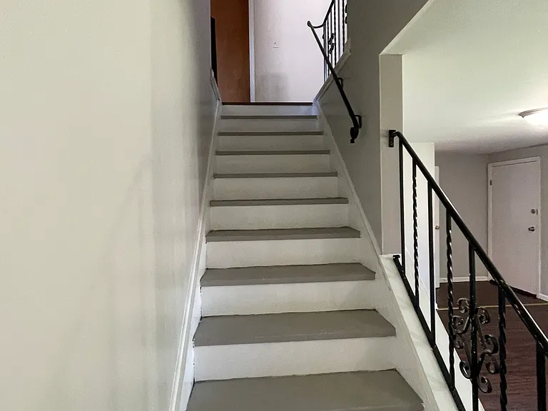 212 Sunshine Dr #L — Photo 14