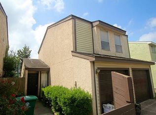10259 Field Stone Dr, Houston, TX 77041