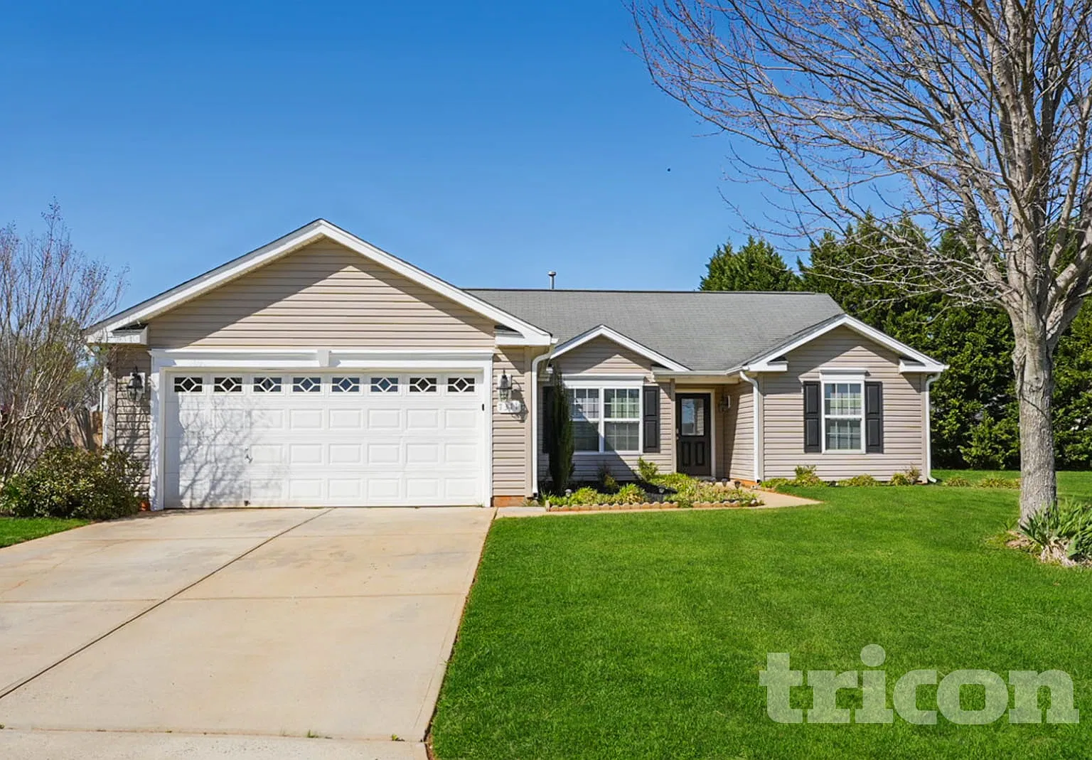 7311 Village Acre Drive Whitsett NC — Photo 1