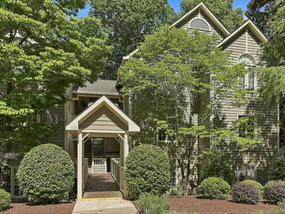 305 Glen Echo Ln APT M, Cary, NC, 27518