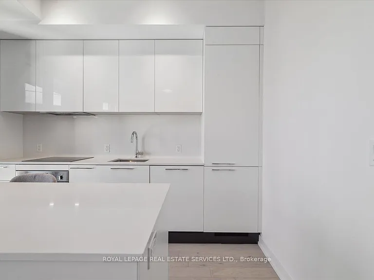 200 Sudbury St #811 — Photo 16