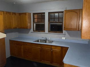 1917 Clinton St, Toledo, OH 43607