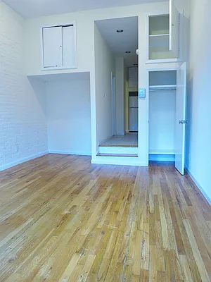 Rented by City & Suburban | media 9