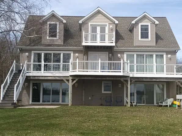 759 Glazier Rd, Chelsea, MI 48118