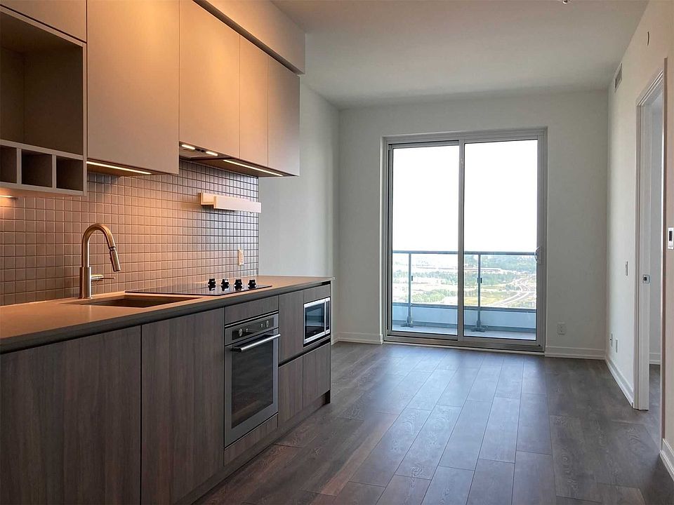 1st image of 950 Portage Pkwy #3907