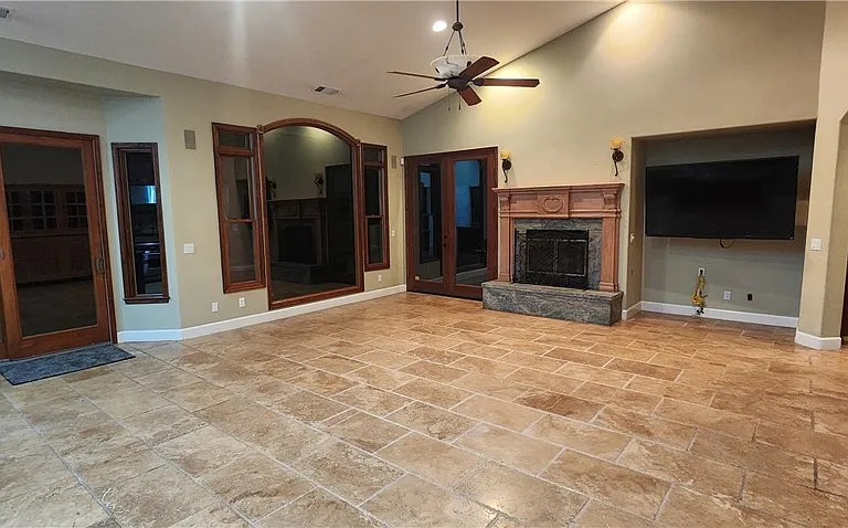 1961 Vineyard View Ln — Photo 46