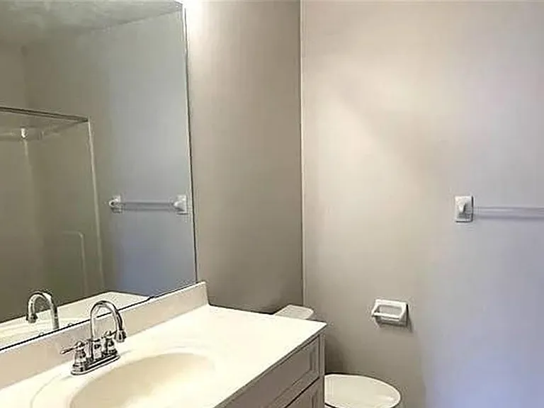 6597 Olive Ln N — Photo 14