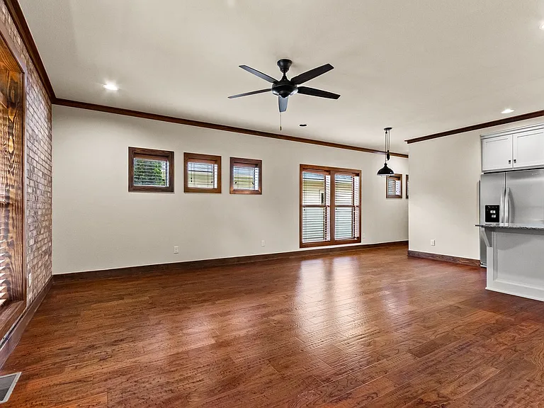 1789 N Best Friend Ln — Photo 6