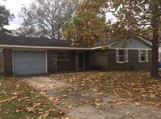 11 Clarksville Ln, Goose Creek, SC 29445