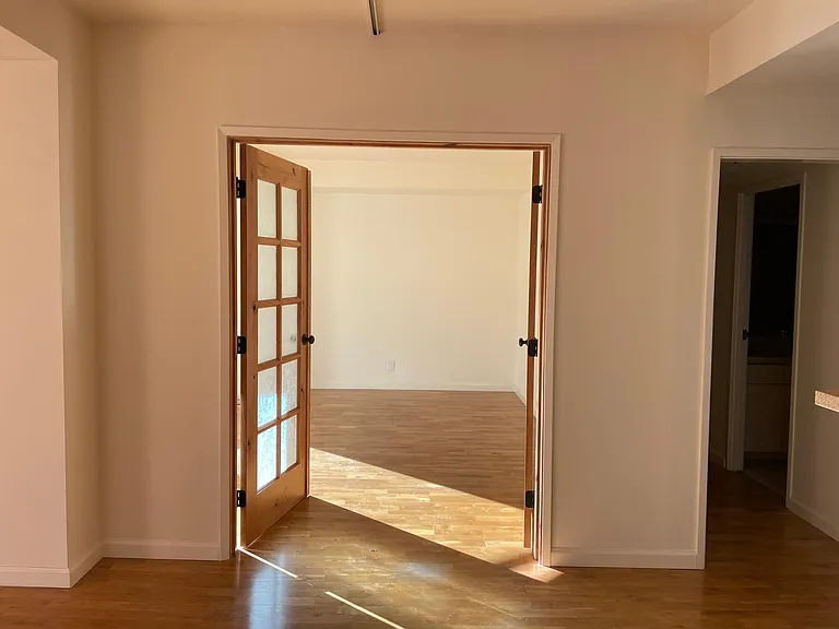 601 Van Ness Ave #151 — Photo 32