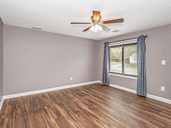 2nd image of 3131 Deshler Dr