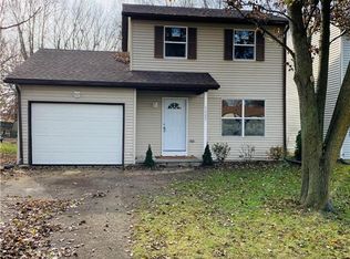 5005 Yorkshire Dr, Toledo, OH 43615