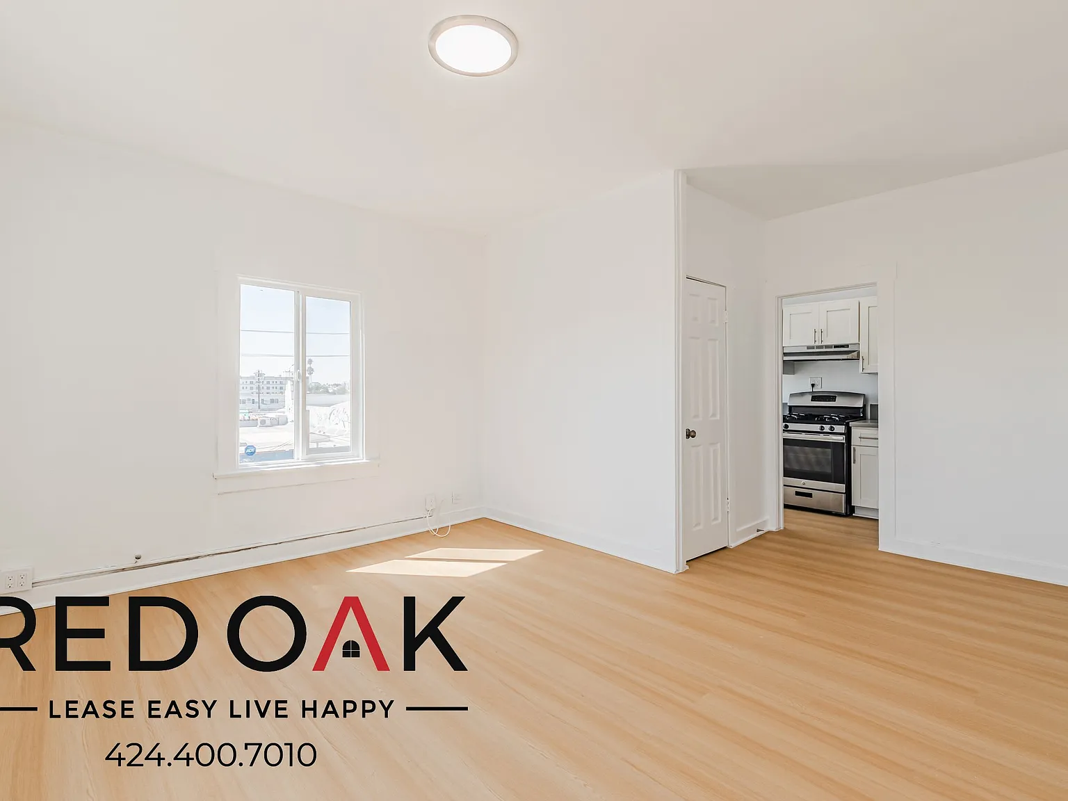 ~1 Month Free~ Cozy Studio With Stainless Steel Appliances, Air Conditioning And On-Site Laundry ... — Photo 3