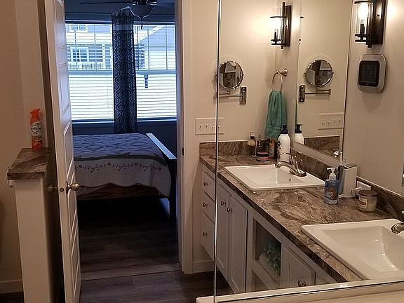4th image of 26025 Lake Terrace Cir
