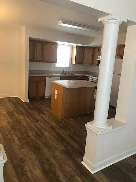 297 Woodlark St — Photo 3