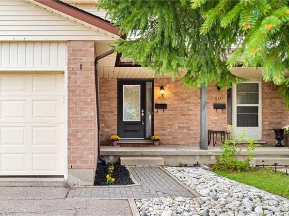 647 Pinerow Cres #A, Waterloo, ON N2T 2K5