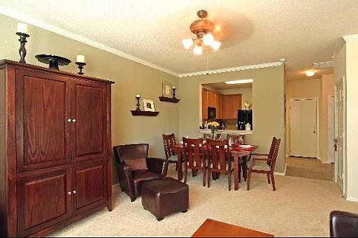 3rd image of 2502 Grayson Cir #NA