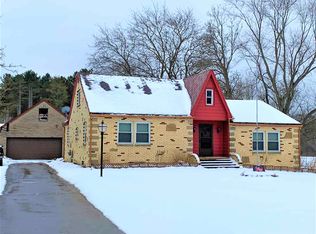 861 Woodworth Rd, Jackson, MI 49202