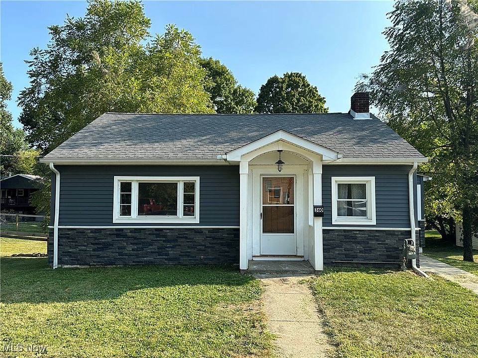 1st image of 360 Waddell St