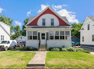 1115 Winnebago Ave, Oshkosh, WI 54901