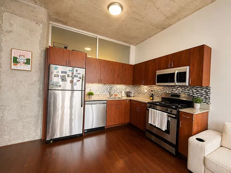 235 W Van Buren St #4204 — Photo 4
