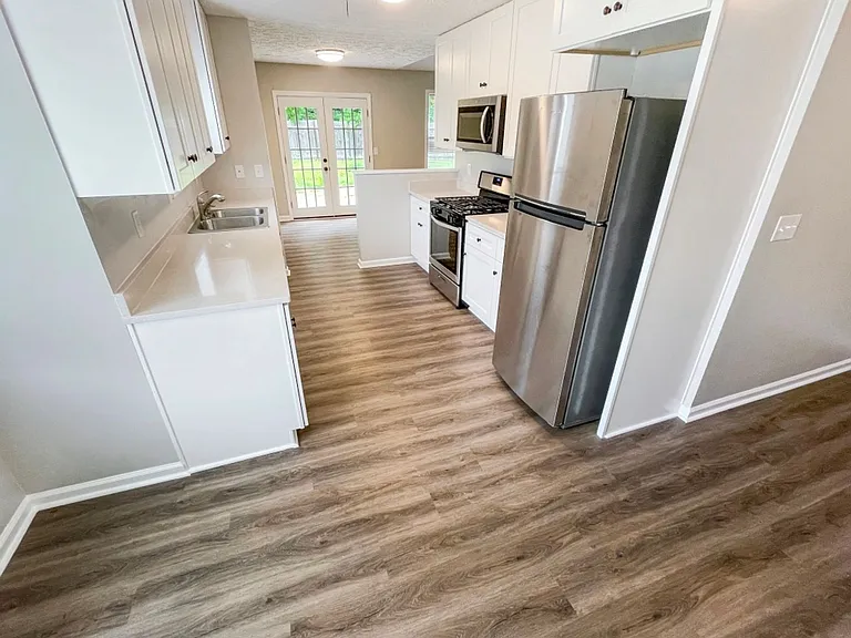 4800 Chasebrook Dr — Photo 10