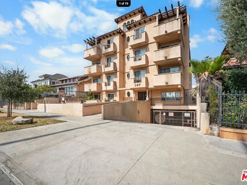 147 N Berendo St #203