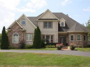 901 Elmwood Ct, Bowling Green, KY 42103
