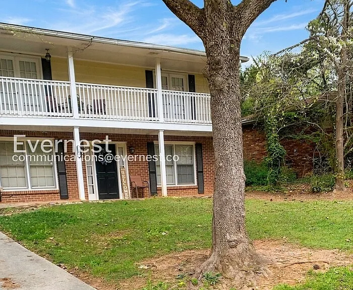 1166 Shoreham Dr — Photo 1